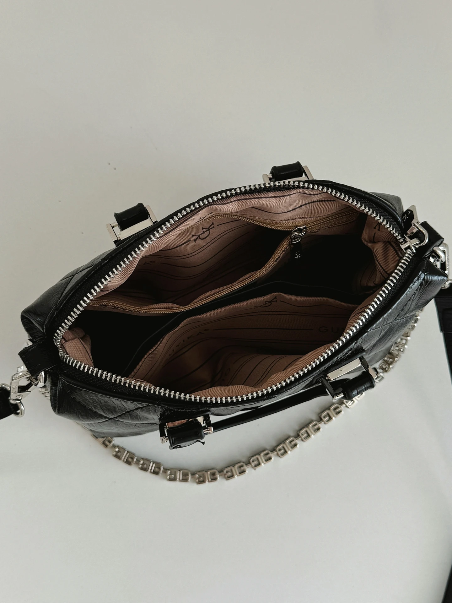 borsa-a-tracolla-da-donna-alla-moda-con-catena-motivo-a-diamante-tasca-con-cerniera-sensazione-di-lusso-piccola-borsa-popolare-stile-coreano-estivo