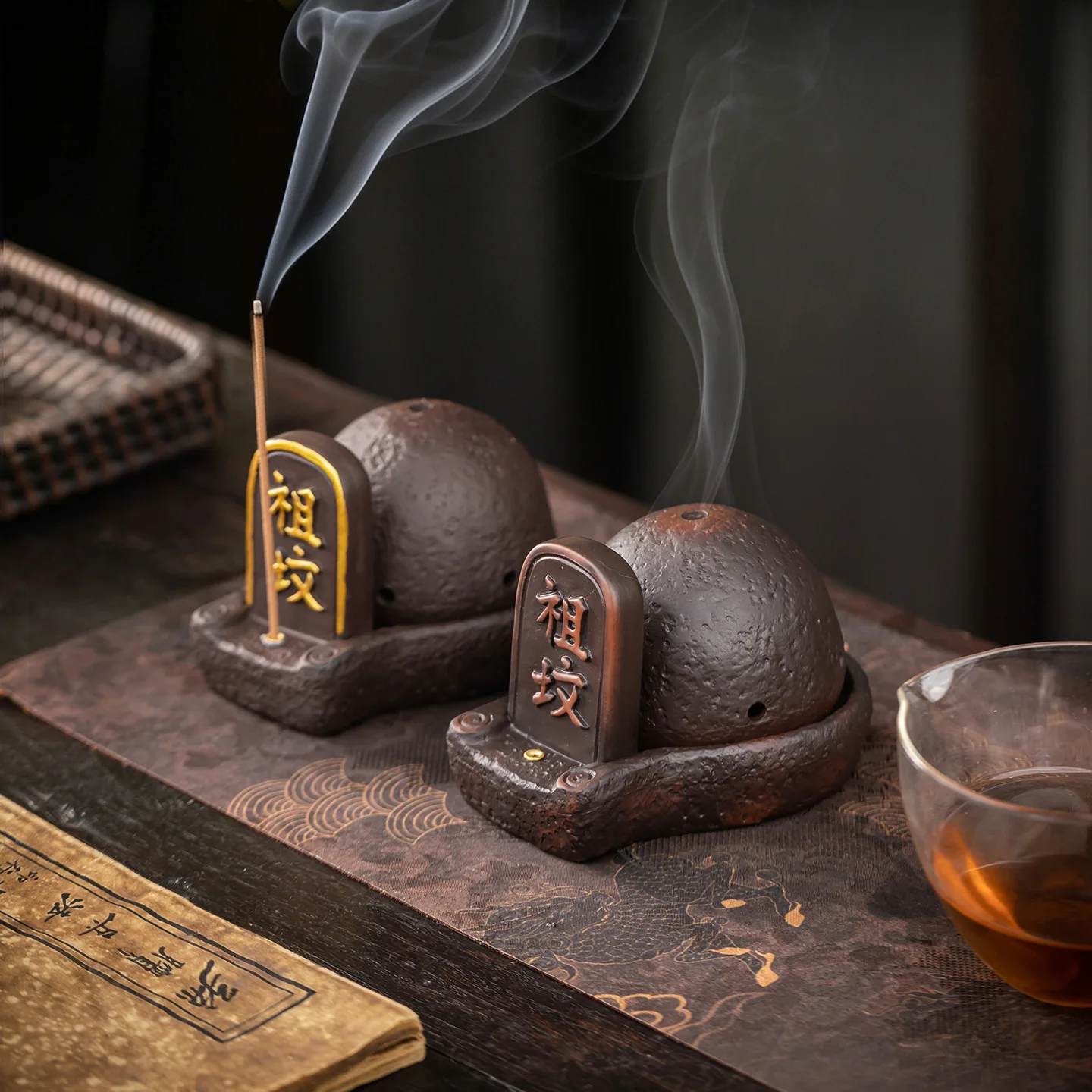 HYS Chinese creative purple pottery ancestral grave smoke retro purple sand smoker tea room study classical zen incense