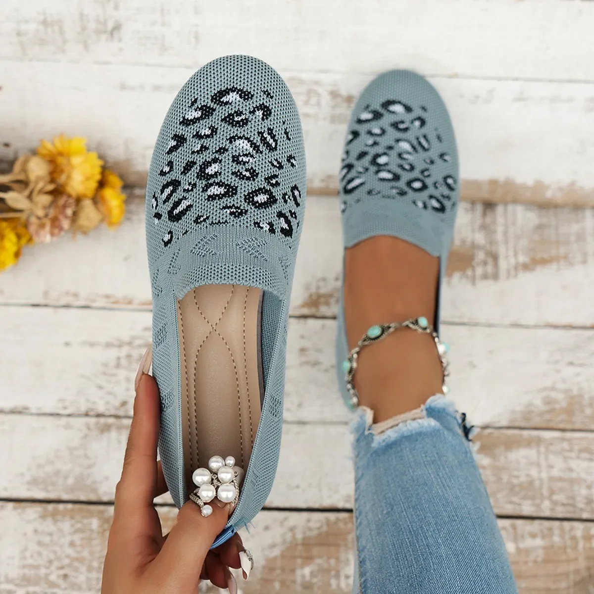 Women's Shoes 2024 New Mesh Breathable Women's Flats Fashion Leopard Knitted Loafers Shallow Slip on Flats Shoes Ladies Zapatos