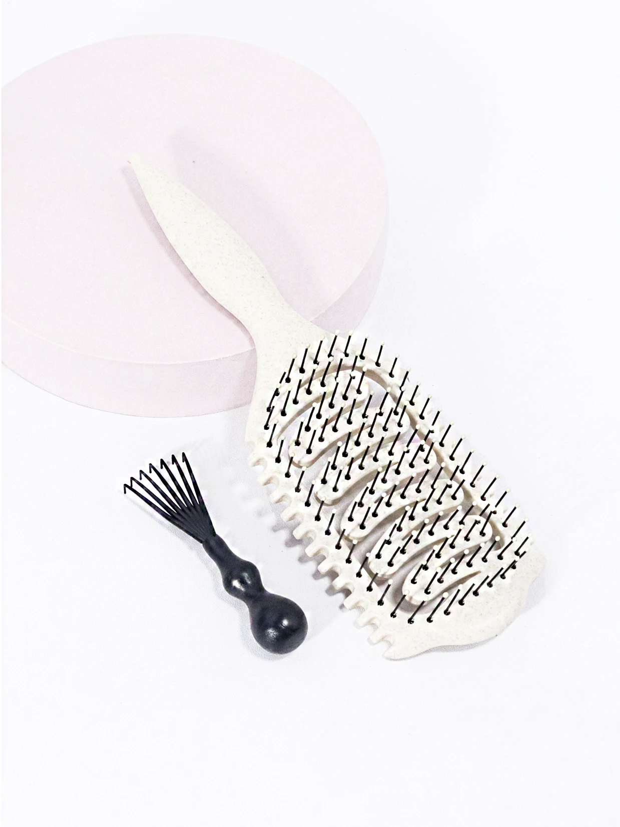 2-Piece Hair Styling Brushes with Cleaning Claws