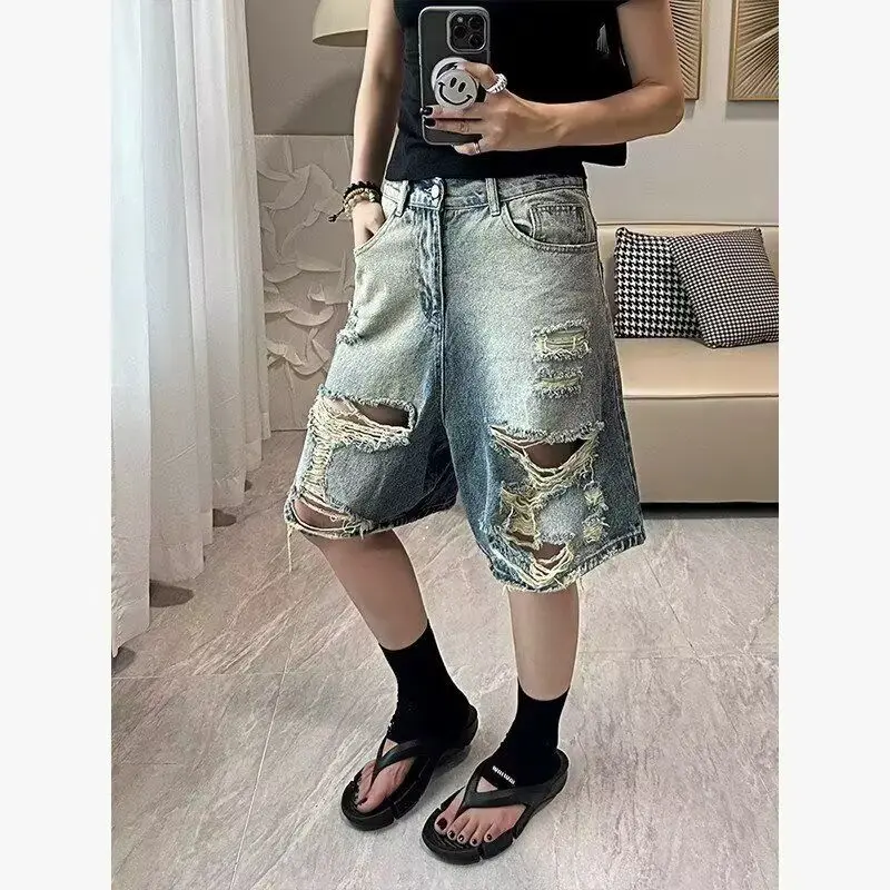Shorts Jeans Retrô Americano Lavado com Rasgos, Moderno, Masculino e Feminino, Verão, Solto, Casual, Fresco, Calça de Cinco P...