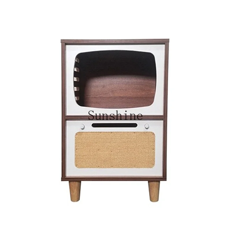 

Creative solid wood cat shared bedside cat cabinet retro TV cat nest