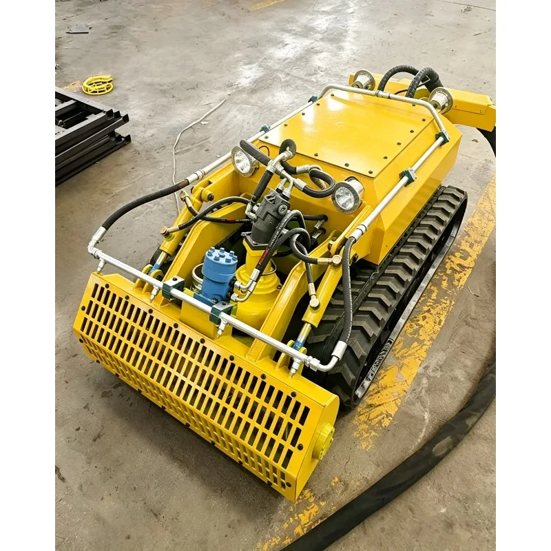 Low Cost High‑Quality Amphibious Underwater Dredging Robot, Remote Controlled Automatic Sludge Cleaning Vehicle Machine