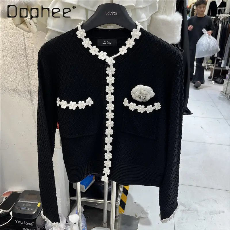 

2026 Весенний новый милый жемчужный лоскутный свободный короткий кардиган с круглым вырезом и длинными рукавами, женские шикарные универсальные кардиганы во французском стиле