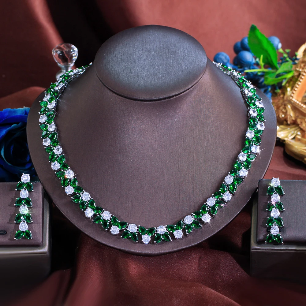 

ThreeGraces Elegant Shiny Green Zirconia Leaf Shape Bridal Wedding Party Jewelry Set for Women Brides Dress Accessories T1067