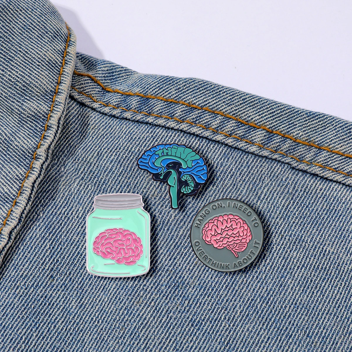 

Cartoon Creative Brain Enamel Brooch Cute Funny Metal Backpack Badge Lapel Coat Pin Cosplay Clothing Jewelry Accessories Gift