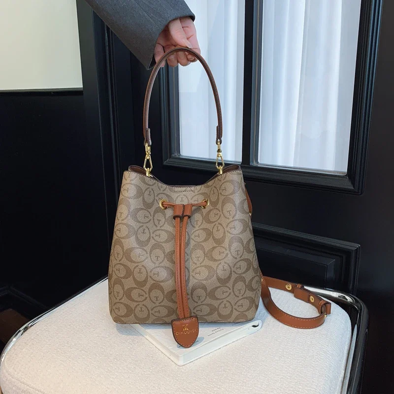 

Известная дизайнерская женская классическая сумка, кожаная сумка через плечо, элегантная роскошь для женщин, популярная сумка-мессенджер