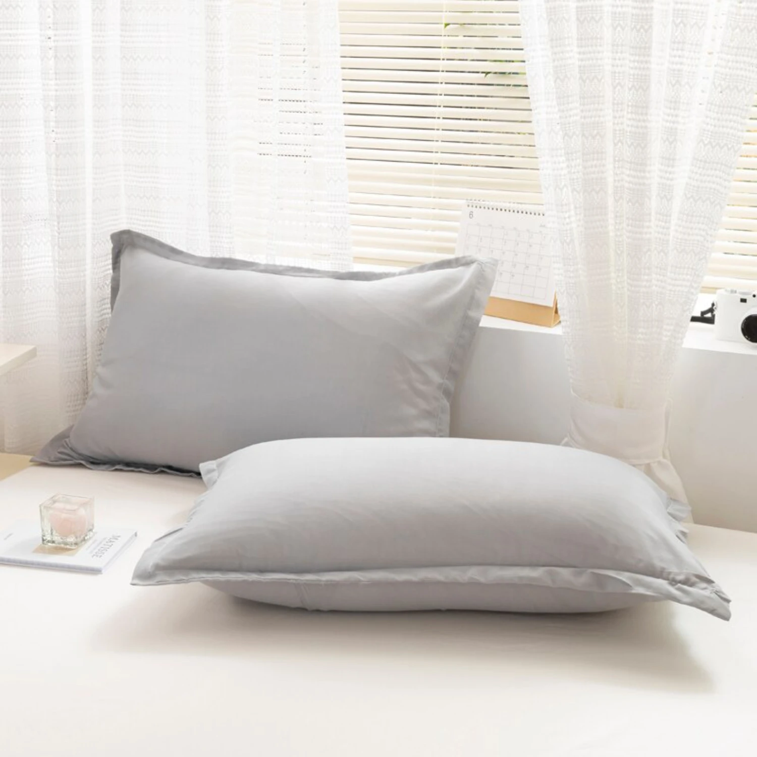 

Ultimate Comfort and Style with a Set of Two Luxurious Soft Standard Size Pillowcases (48cm X 74cm) - Breathable Washable Househ