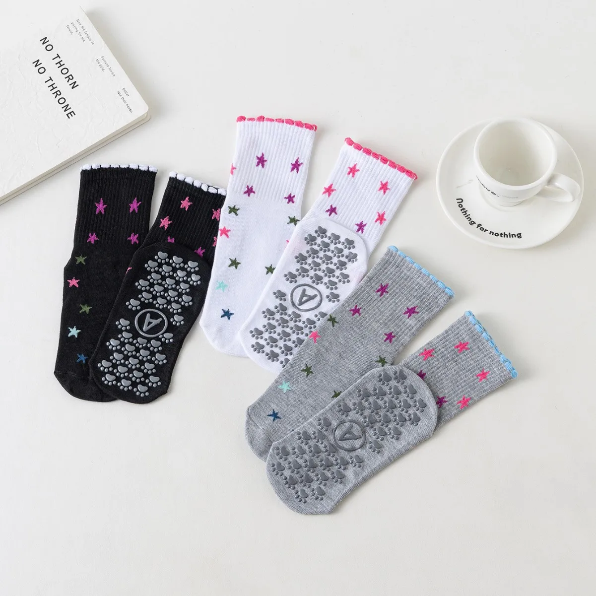 3 pairs of women's color star black, white and gray yoga socks, floor socks Pilates fitness non-slip socks