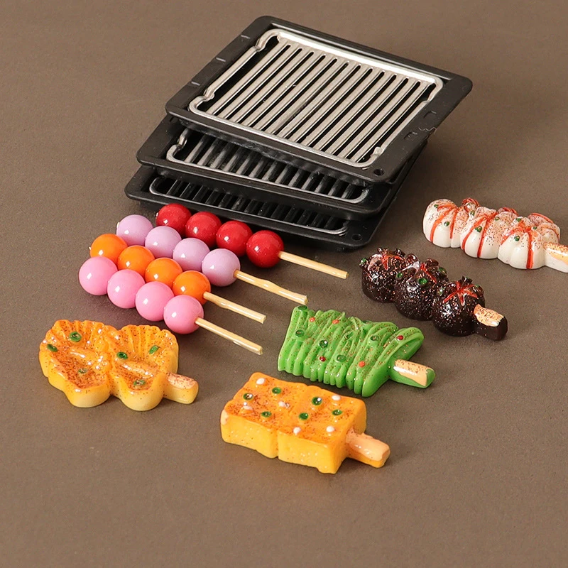 1Set 1:12 spiedini alla griglia per Barbecue in miniatura per casa delle bambole con vassoio modello di cibo decorazioni per la cucina accessori per la casa delle bambole giocattolo