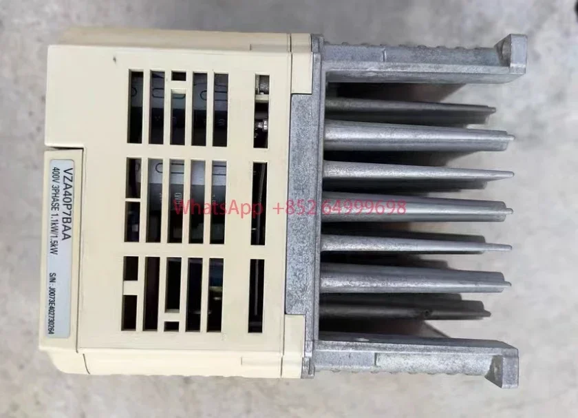 Second-hand V1000 servo frequency converter VZA40P7BAA