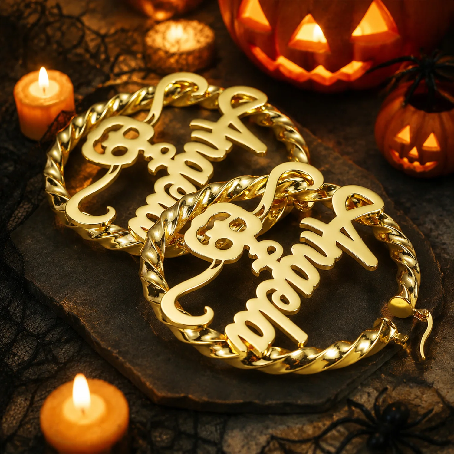 Benutzerdefinierte Twist-Creolen mit Namen, personalisierte Buchstaben-Ohrringe aus Edelstahl, große Creolen 30-100 mm für Damen, Schmuck, Halloween-Geschenke – Detail 4