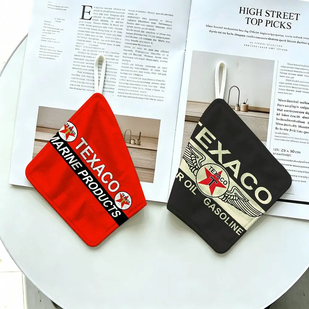 Vintage Texaco Sign Polyester Cotton Hand Wiping Towel with Hanging Loop, Lightweight for Home and Commercial Use