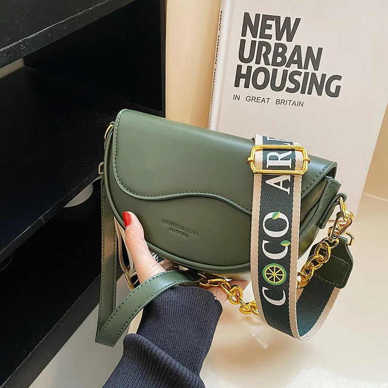 Famous brand design bags for women 2023 new luxury bolso replica Fashion Retro Handbag Female Shoulder Bag chain Saddle bag