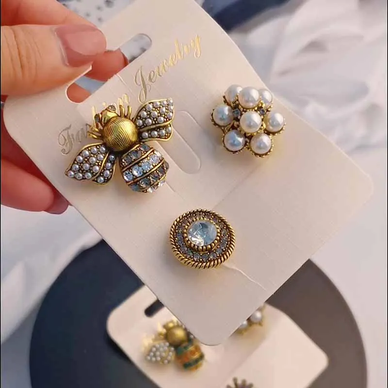 Broche de perlas de abeja para mujer, alfileres coreanos de diamantes de imitación, accesorios de joyería retro que combinan con todo, 3 piezas por juego