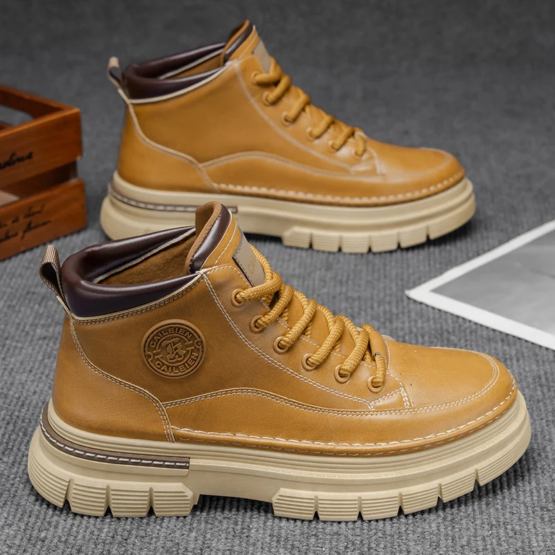 

Men's High-Top 2025 Winter New Style Men's British Style Retro Sports Workwear Non-Slip Leather Shoes