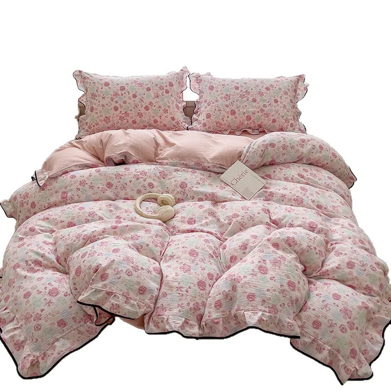 

The new bubble gauze four-piece set, with bed sheet and duvet cover suitable for all seasons, is machine washable.