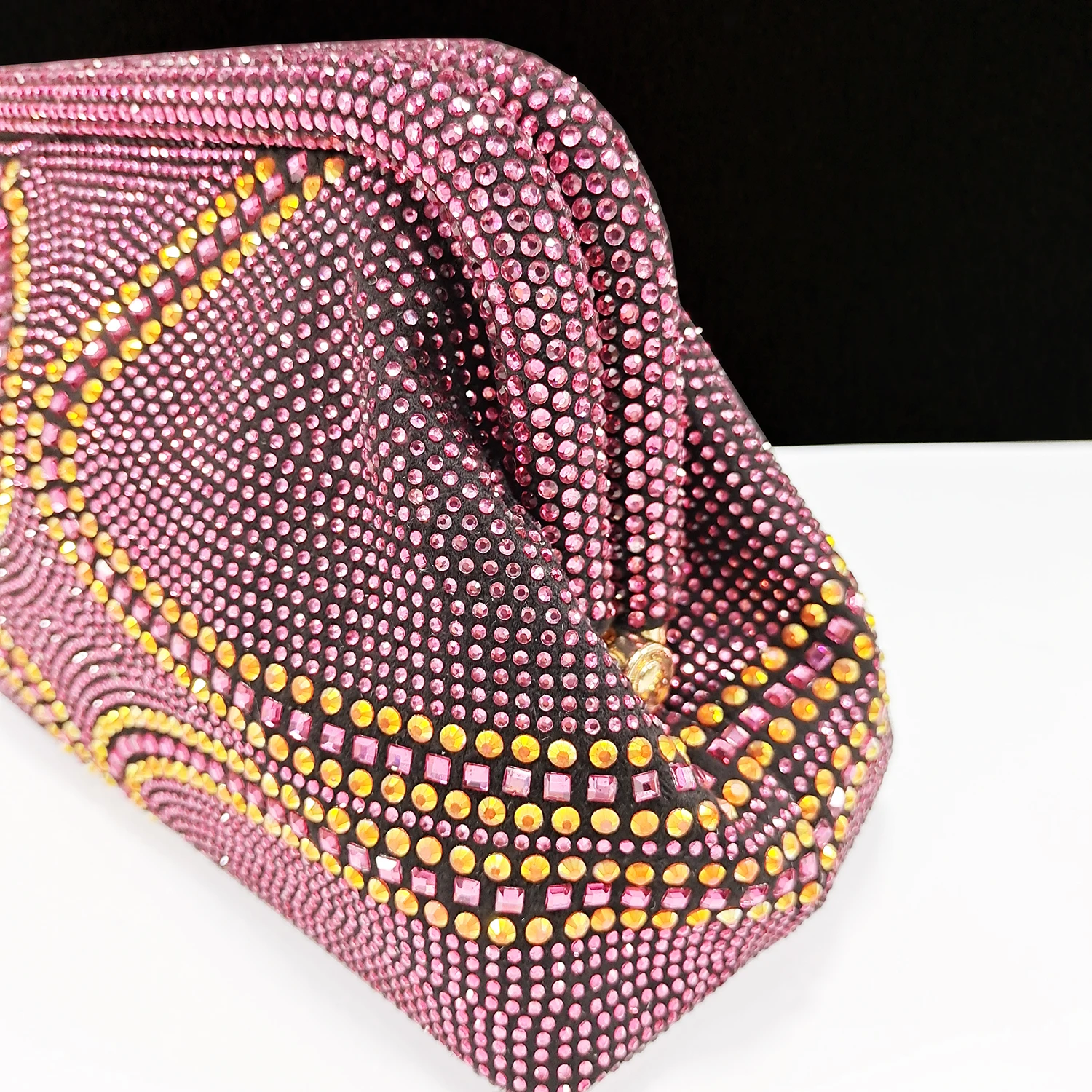 Newest Colorful Rhinestone Design Mature Style Fuchsia Color Pointed Toe High Heel Women Shoes and Bag Set for Party Wedding