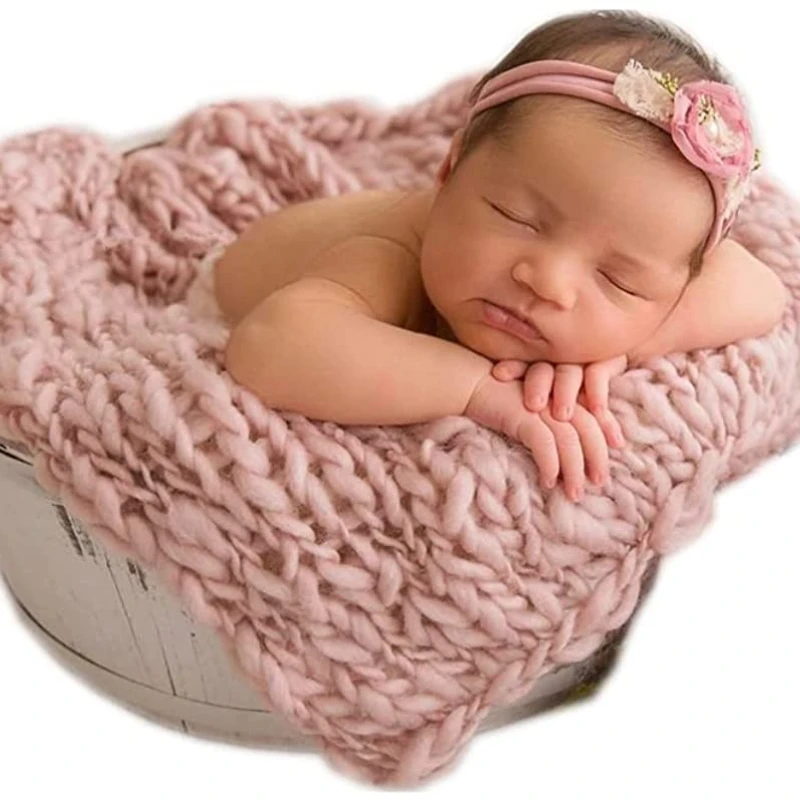Handmade Blanket Newborn Baby Photo Props Knitted Twist Wrap Posing Aid Backdrops for Boy Girls Photography Shoot