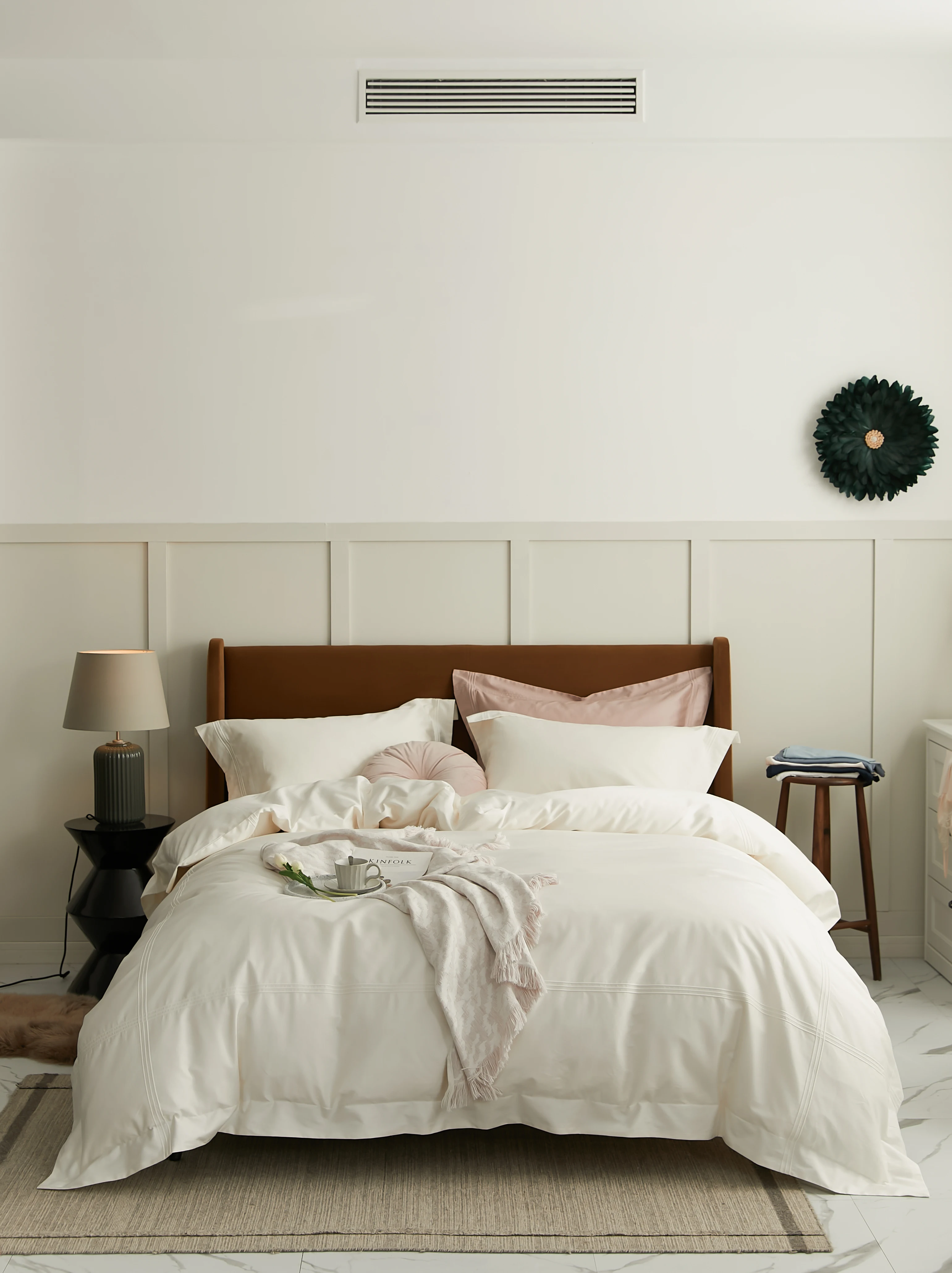 100% Cotton Luxury Solid White Bedding Set, High Thread Count Duvet Cover Set with Pillowcases, Queen & King Size