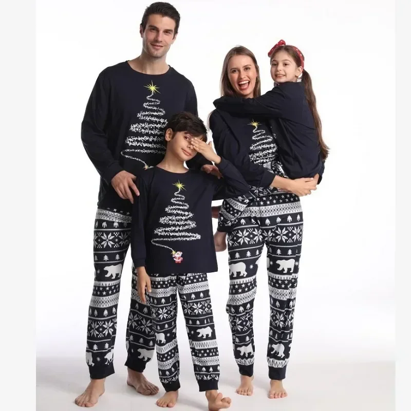 

Family Christmas Pajamas Set for Dad Mom Kids Baby Matching Outfits Sleepwear Red Navy Tops Pants Rompers Xmas Gifts B2445