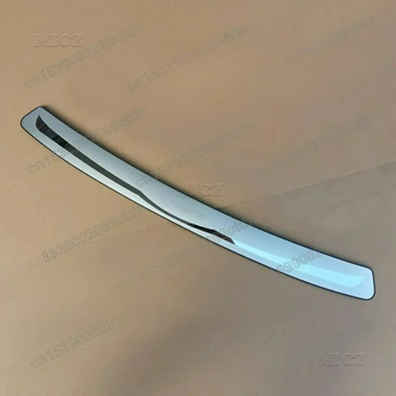 

For Volvo V60 2012-2018 Stainless Steel Rear Bumper Protector Sill Trunk Rear Guard Tread Plate Trim Car Styling