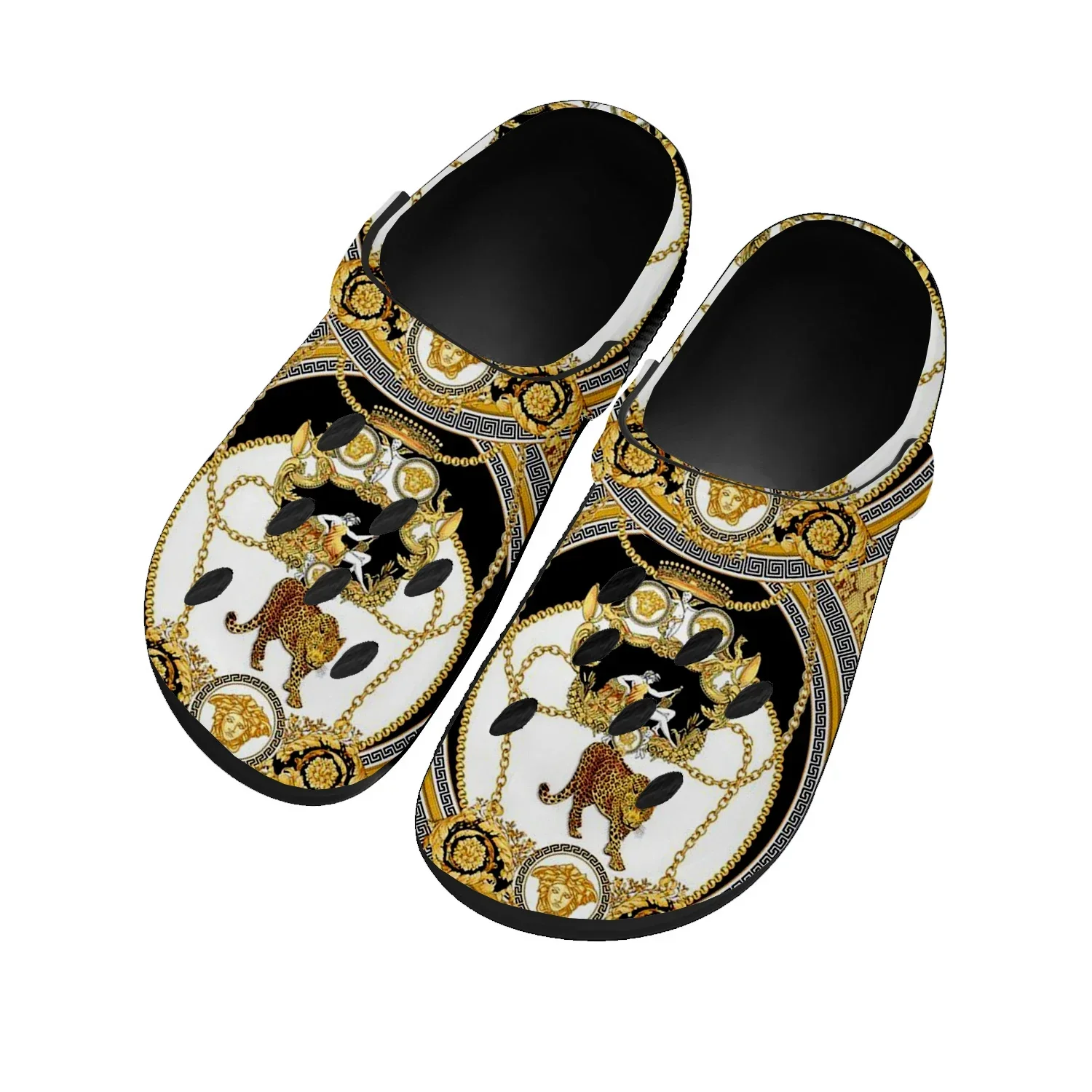 

Golden Leopard Lace Chain Home Clogs Custom Water Shoes Mens Womens Teenager Sandals Garden Clog Breathable Beach Hole Slippers