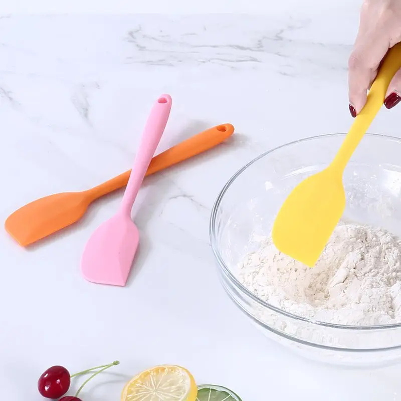 Title: Kitchen Silicone Butter Cream Cake Scraper Brush Toast Spatula new arrival