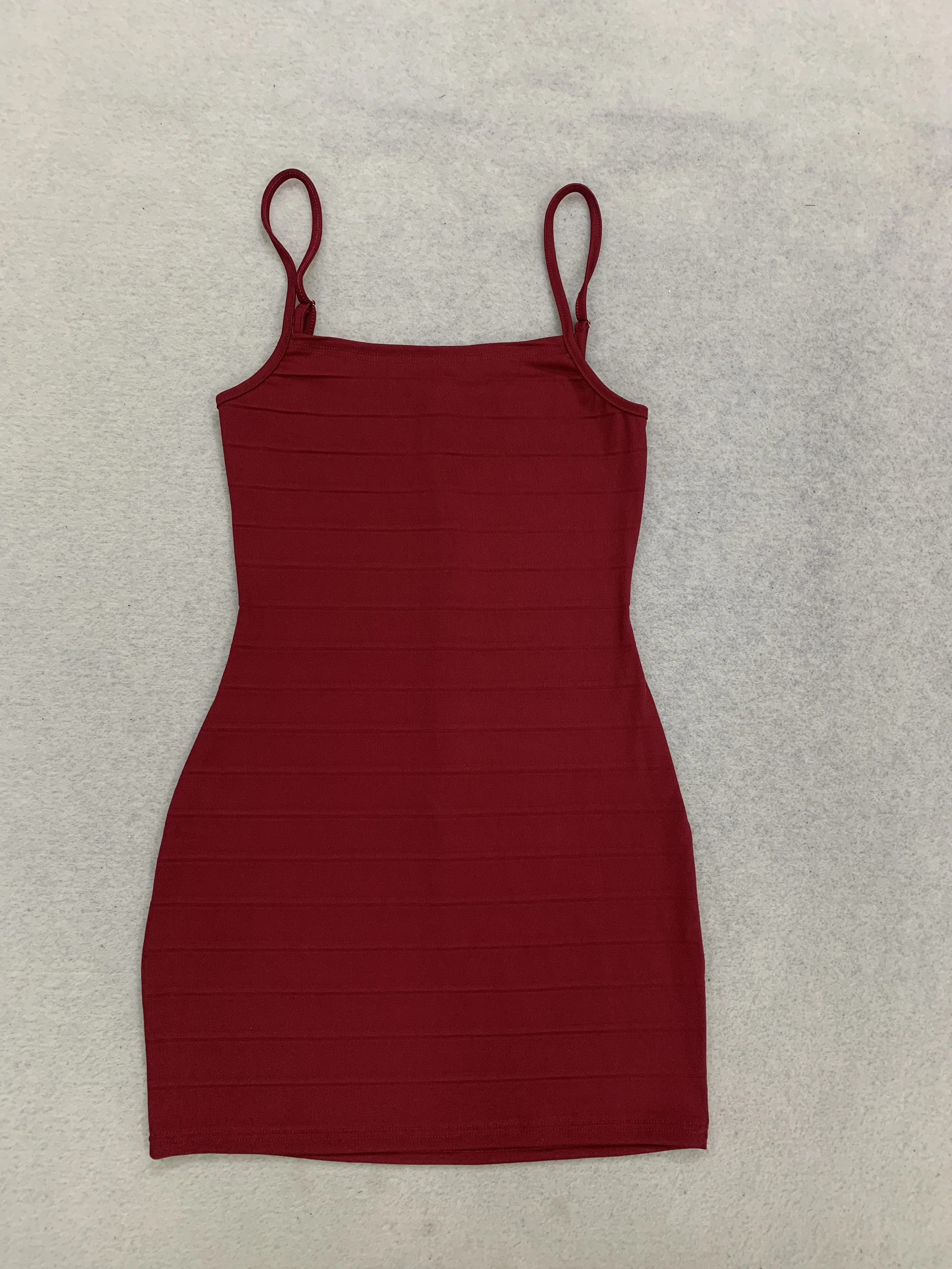 Y2K Spice Girl Sexy Figurbetontes Trägerkleid für Damen mit Bandage-Design und Taillenschnürung, kurzer Hüftrock im Spice Girl-Stil. – Detail 4