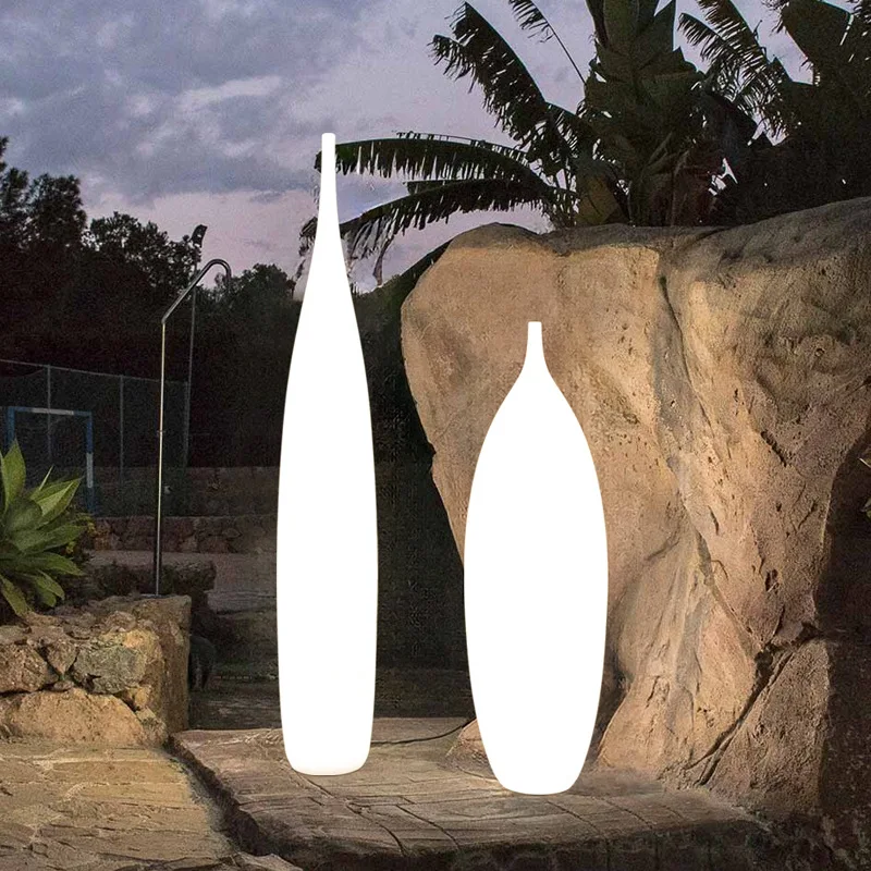 

Solar outdoor floor lamp villa courtyard terrace lawn camping atmosphere camp light waterproof Internet celebrity