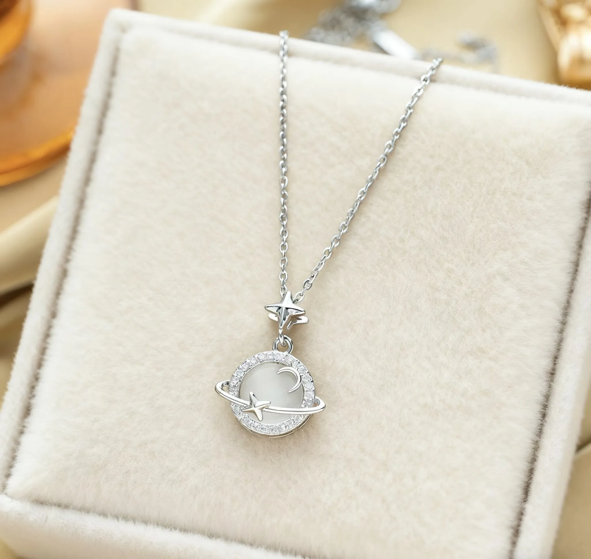 Micro Inlaid Zirconia Titanium Steel Necklace for Women, Sparkling Crystal Collarbone Chain, Elegant Love Anniversary Gift for