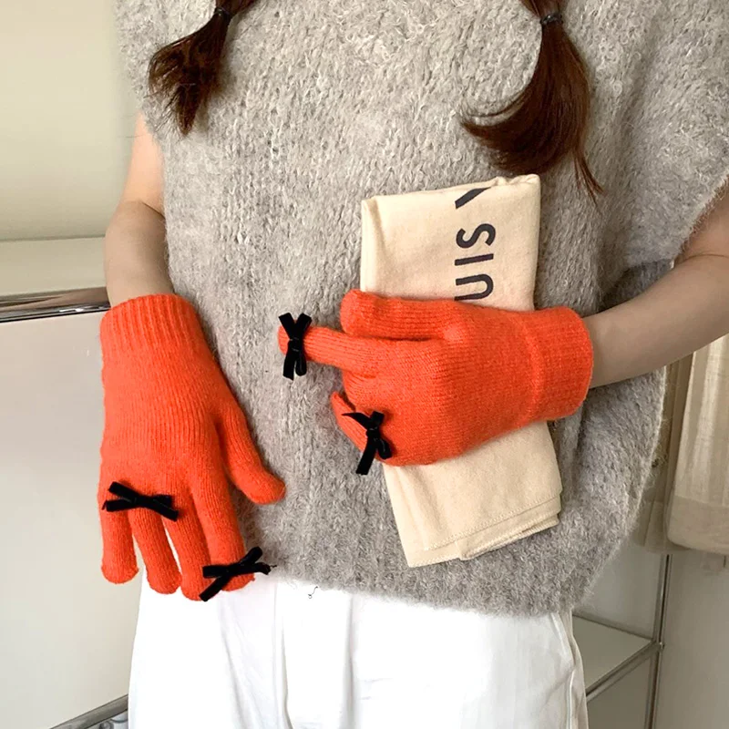 

New Autumn And Winter Woolen Knitted Bow Knot Touch Screen Cold And Warm Solid Color Split Finger Leakage Gloves