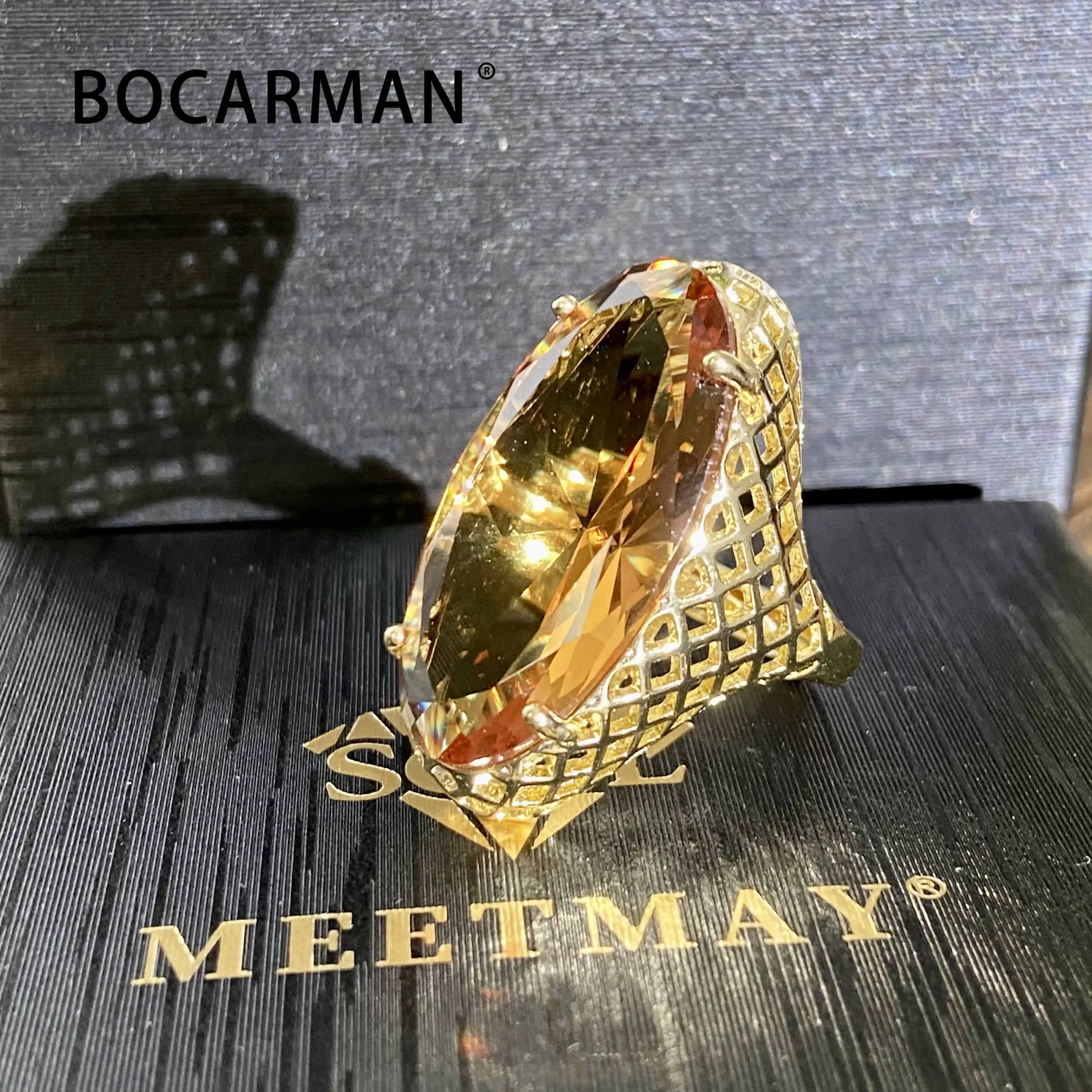 Ovaler, farbwechselnder Zultanit-Ring für Damen, lichtempfindlicher Sultanit-Edelstein, elegantes Statement-Geschenk, klassisches Design. – Detail 4