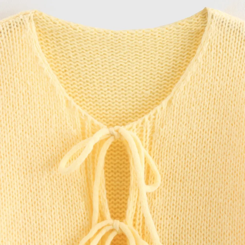 

Women's Crewneck Lace-up Knitted Cardigan Petal Sleeve Sweet Sweater Coat Autumn European American Style