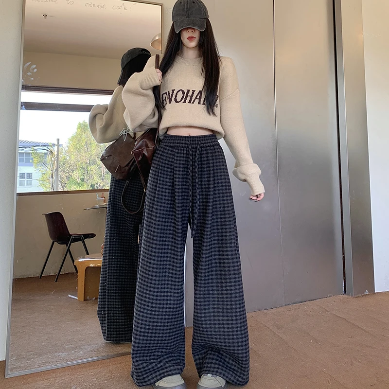 Women's Plus Size C… - image