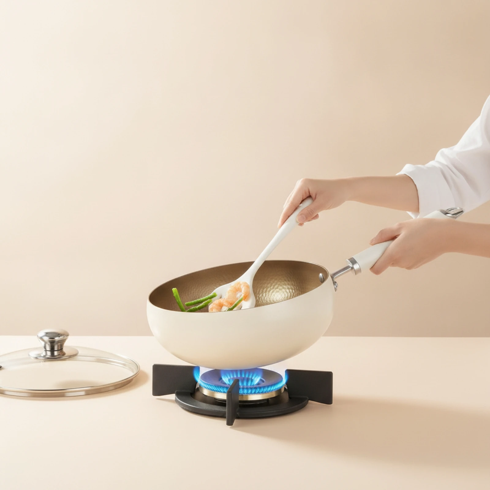 Nonstick Wok Induction Compatible Hammered Wok Stir Fry Pan Even Heat Distribution Cookware Heavy-Gauge for Home Cooks