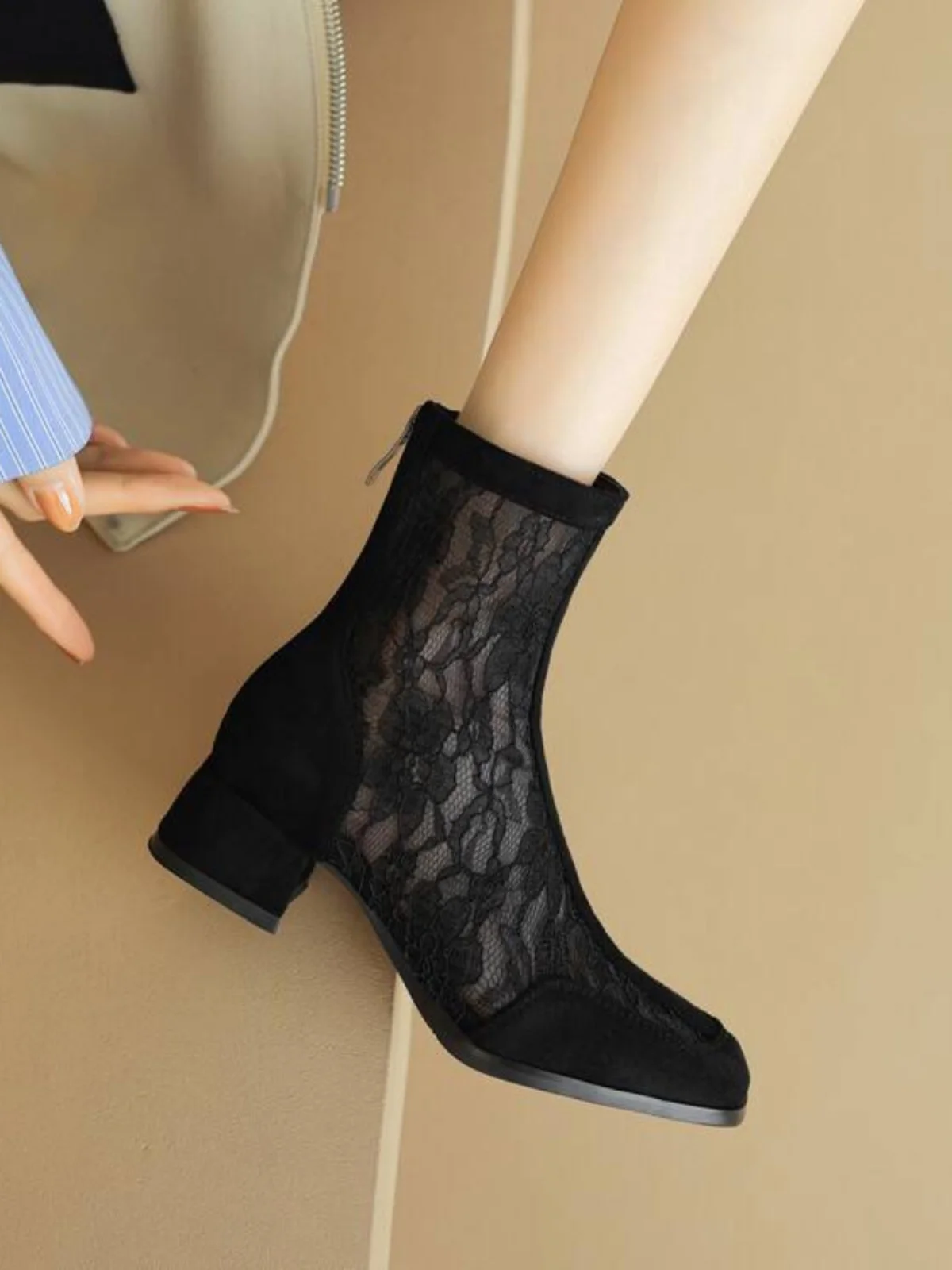 

Новые женские ботинки на низком каблуке для весны и лета: дышащие, стильные, с вырезами, на тонком каблуке, универсальные