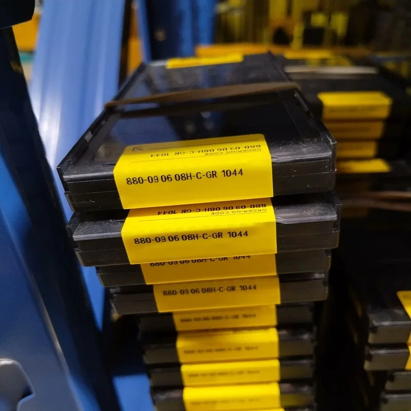 

CNC blade 880-090608H-C-GR 1044