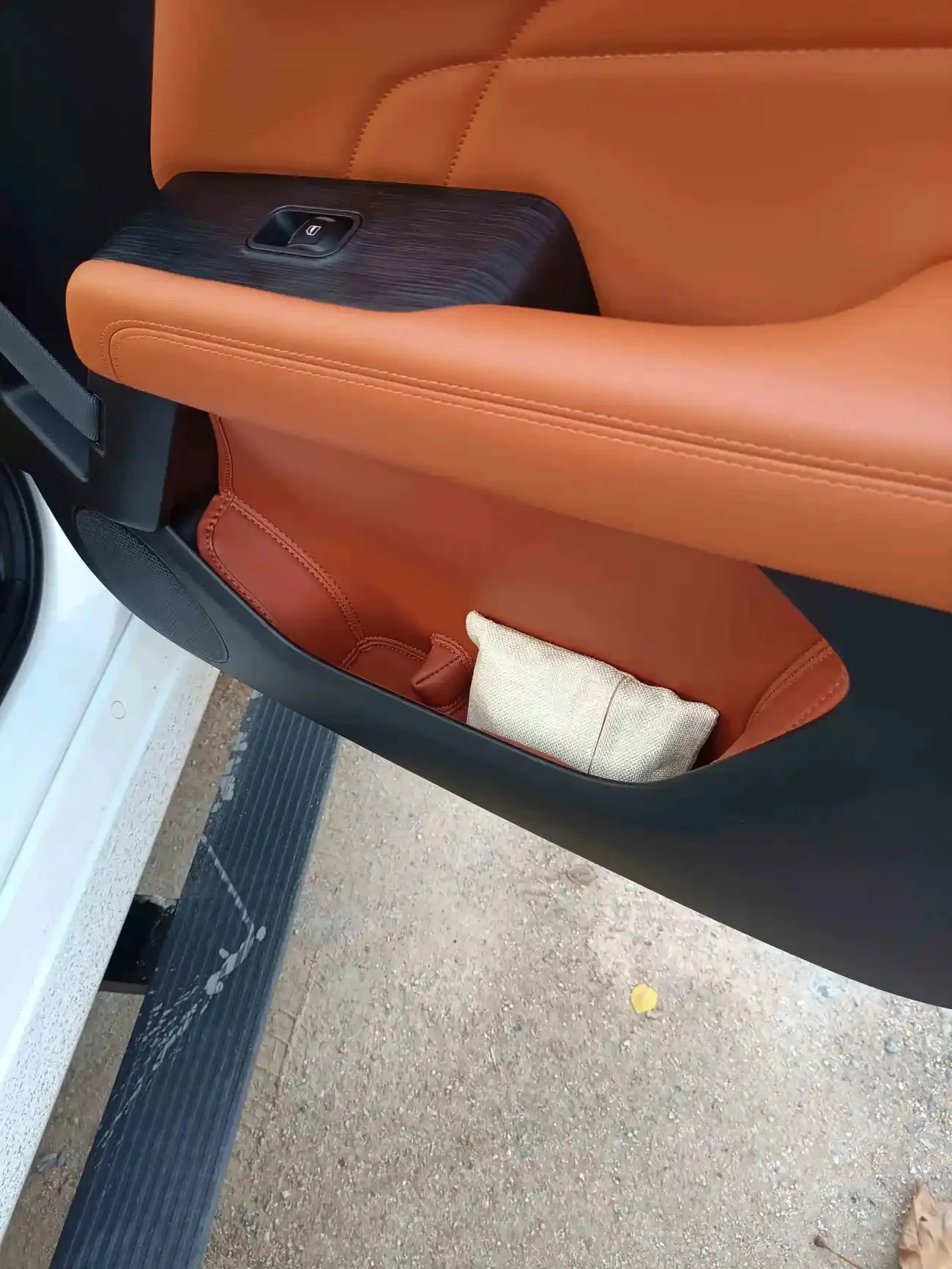 صندوق تخزين باب السيارات لملحقات Haval H7 Dargo X H-Dog Big Dog MK2 2023 2024 2025 صندوق فتحة باب السيارة صندوق تخزين برميل Bodykit