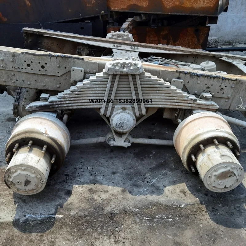 

China Axle HOWO Heavy Truck Aft Shaft Hanger Bracket Dump Truck Biax Double Axle Various Accessories Africa