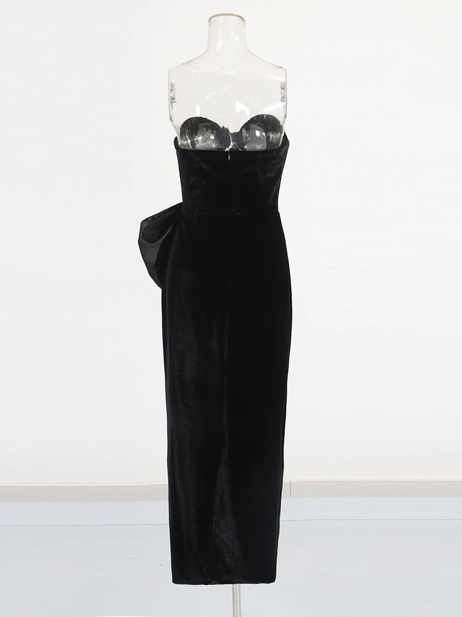 TWOTWINSTYLE Hit couleur épissé nœud papillon robes minceur pour les femmes sans bretelles sans manches taille haute tempérament longue robe femme