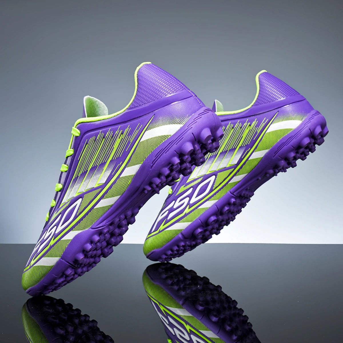 

Дышащие мужские футбольные бутсы TF с шипами, подходящие для всех сезонов, эксклюзивно для любителей спорта