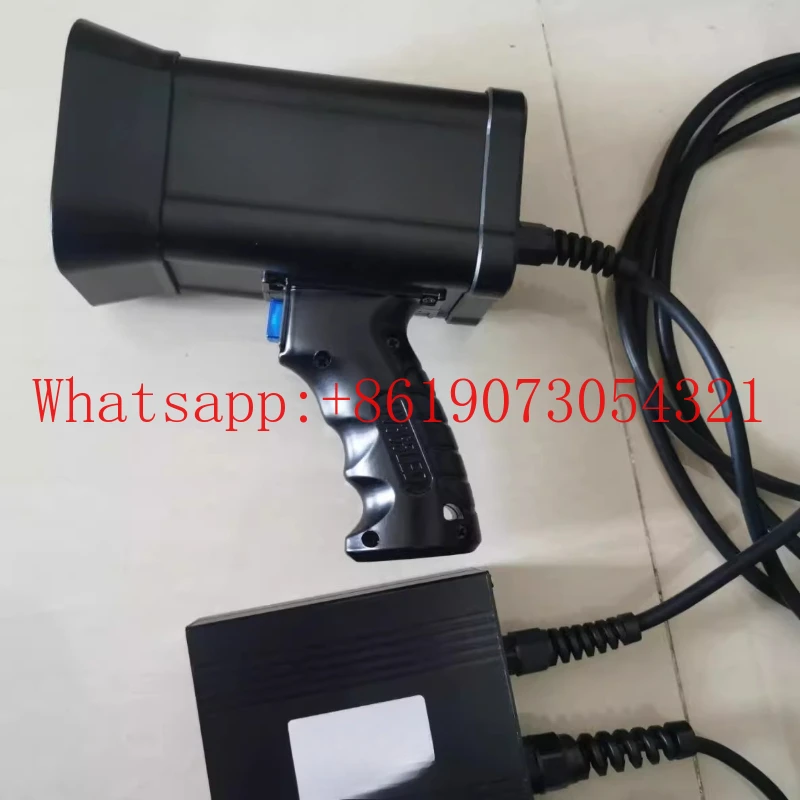 

UVLED365-6D Ручной перезаряжаемый УФ-дефектоскоп с черным светом