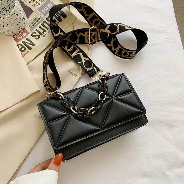 Zimowe duże torby na ramię dla kobiet Stone Pattern PU Leather Crossobdy Bags Brand Pink Tote Handbags Chains Shopper Clutch Purs