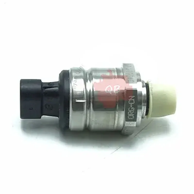 WA600-3 PC1250LC-8 7 Engines Parts SAA6D170E-3 5 Pressure Sensor 6560-51-5101 6560-51-5100