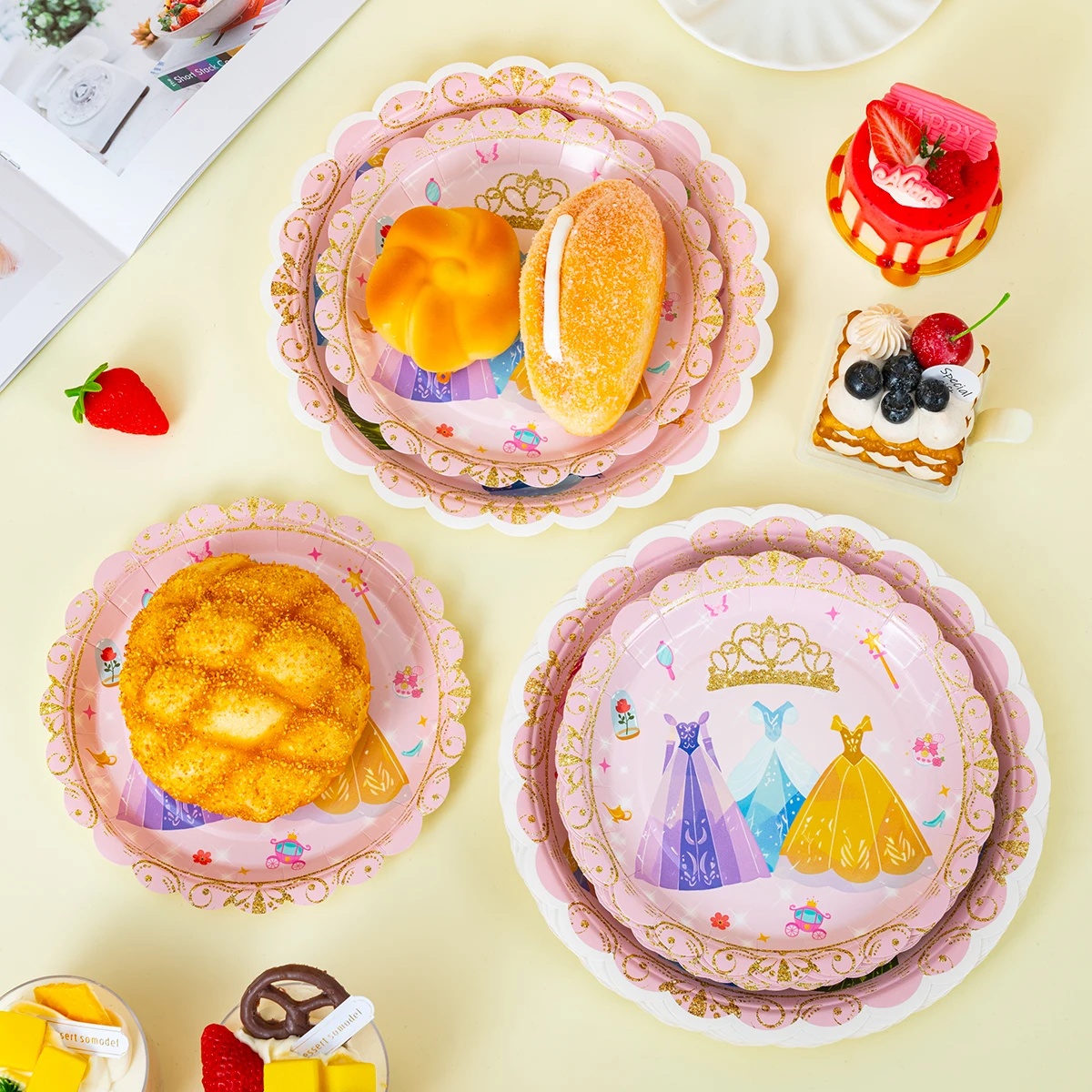 10/25/50Pcs Princess Dress Print Scalloped Paper Plates Disposable Tableware for Themed Party Supplies image 6