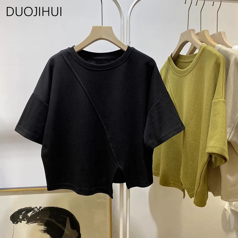 DUOJIHUI yeşil yaz klasik düzensiz Chic bölünmüş kadın t-shirt kore temel o-boyun düz renk moda basit kadın t-shirt