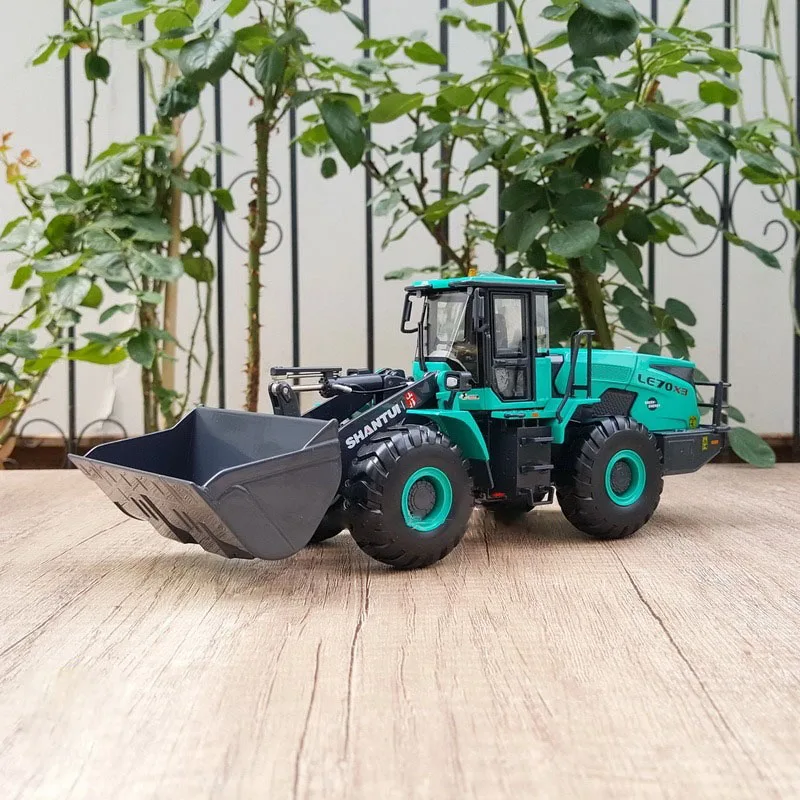 1:35 Scale Shantui LE70-3X Pure Electric Wheel Loader Forklift Alloy Car Model