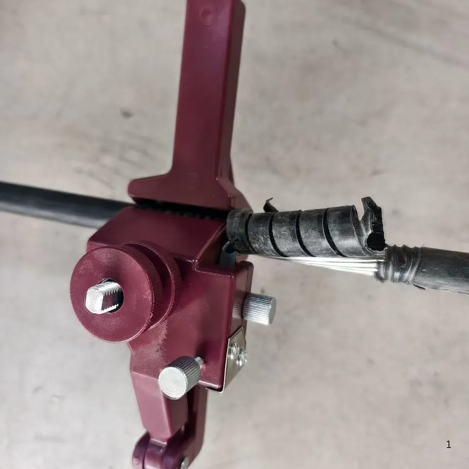 SBX-30 cable stripper, overhead conductor wire stripping knife, rotary cutting power construction wire stripper