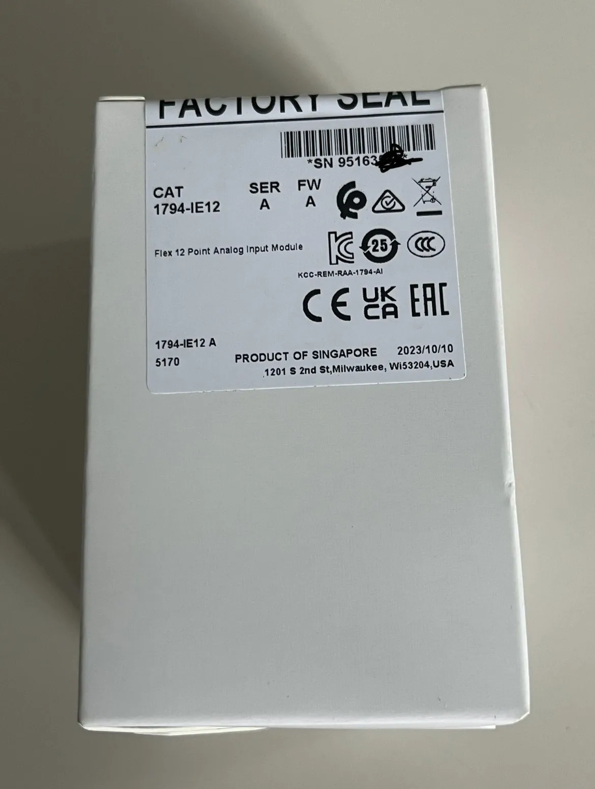 

Новый оригинал 1794-OB16 1794-OE12 1794-IE8 1794-IE12